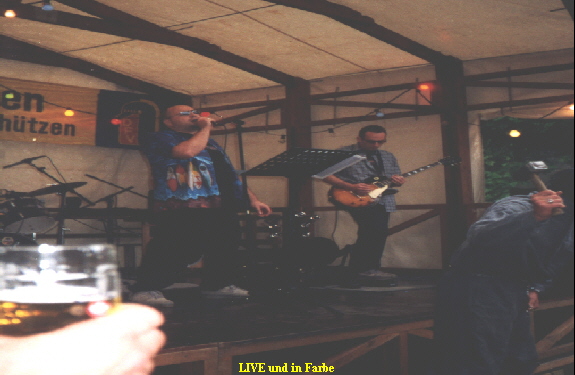 LIVE und in Farbe